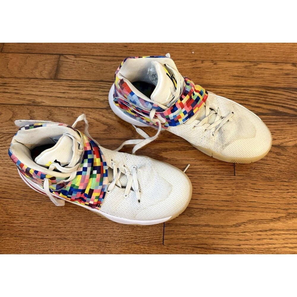 2015 Nike Kyrie 2 Rainbow Multicolor Basketball Shoes US Size 7, Model 820537-68